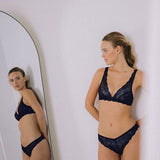 Soft Bralette in navy blue stretch lace - Ariane Delarue Lingerie