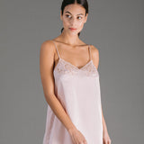 Amanda, Nightdress in satin silk and Leavers lace
