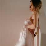 Amanda, Nightdress in satin silk and Leavers lace - Ariane Delarue Lingerie
