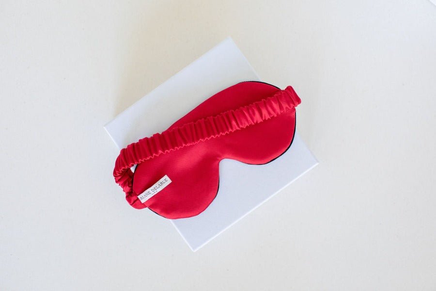 Sleep Eye-mask in red satin - Ariane Delarue Lingerie